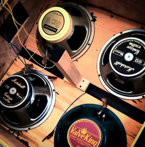 Auto Falantes Celestion V30 Vintage 30 UK + Creamback UK  + Peavey ValveKing + Gab 4x12