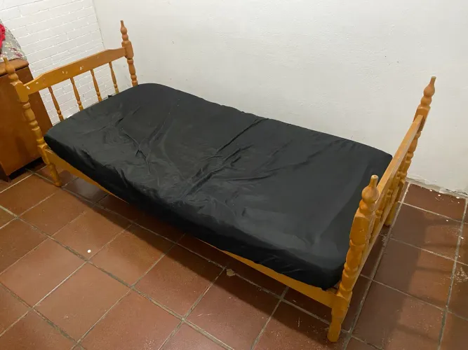cama de solteiro