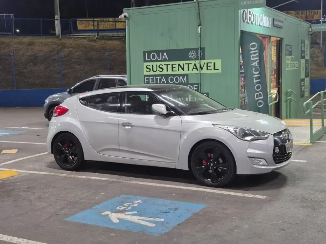 Hyundai Veloster 1.6 16V 140cv Aut. 2013