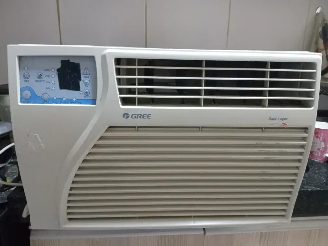 Ar condicionado Green Gold Layer janela