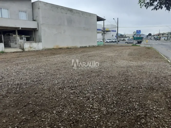 Terreno com 560 m² à venda no Cidade Nova - Itajaí