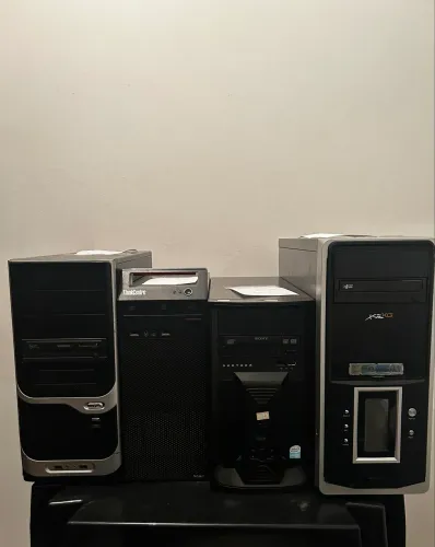 Lote 4 computadores 
