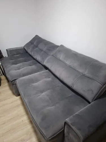 Sofá retrátil