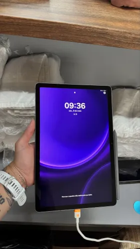 Tablet Samsung Galaxy Tab S9 FE, 128GB, 6GB RAM