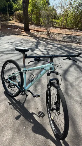 Bike / Bicicleta Specialized Rockhopper Aro 29