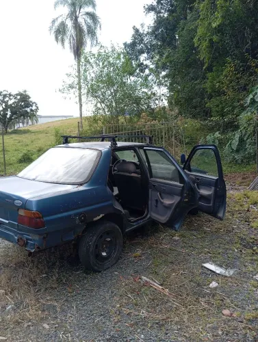 Ford Verona GL 1.8i / LX 1.8i 4P 1994