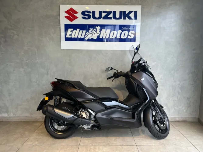 Yamaha XMAX 300 CONNECTED