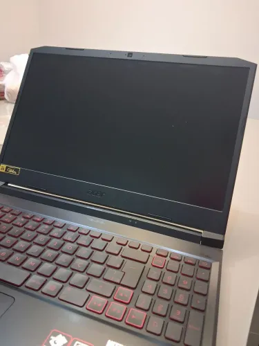 Acer nitro com defeito