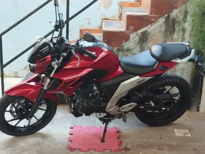 Yamaha Fazer FZ25 250cc 2023 impecável