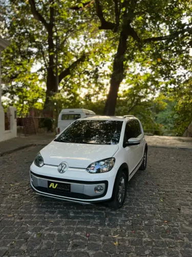 Volkswagen Up! Cross 1.0 TSI Total Flex 12V 5P 2017