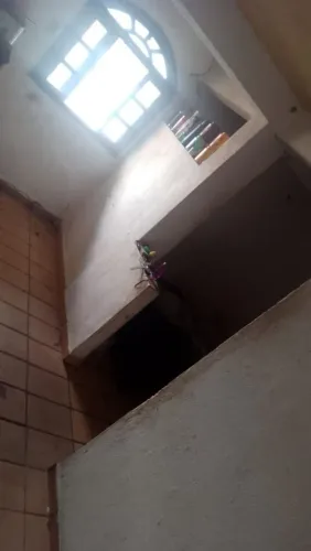 Vendo kitnet, ótima oportunidade pra quem quer sair do aluguel.