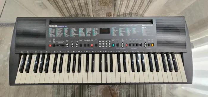 Teclado Yamaha PSR-300