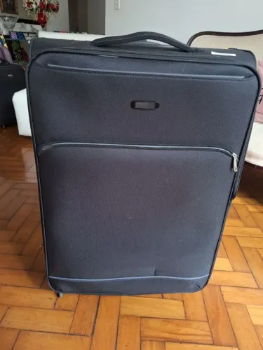 Mala de Viagem Padrão 23kg - Super Leve e Prática