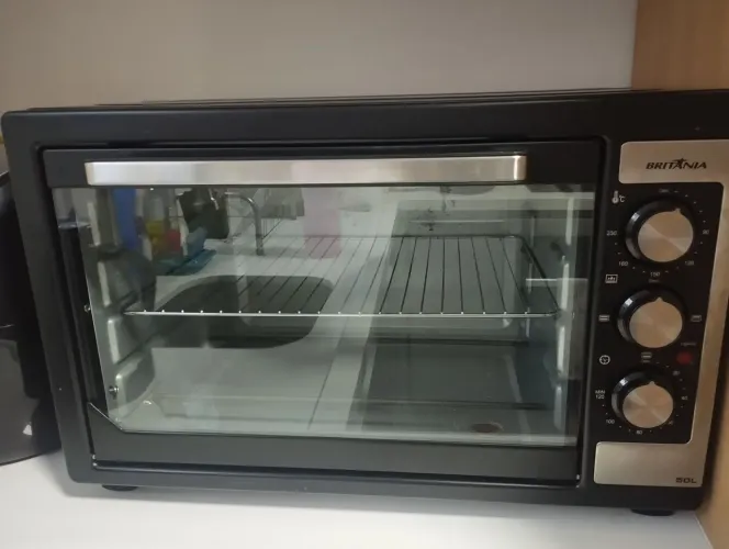 Forno elétrico Britânia 50 litros