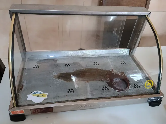 Estufa térmica de 4 bandeijas