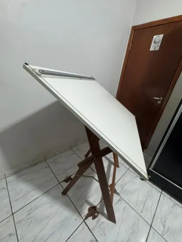 Mesa Para Desenho 80x100cm + Banqueta