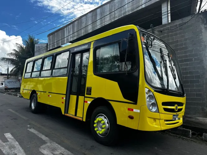 ÔNIBUS CURTINHO 2010 