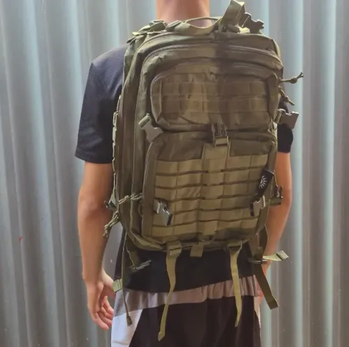 Mochila estilo militar