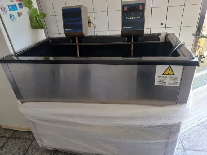 maquia e fabricar gelo saborizado