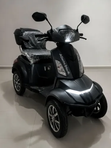 Quadriciclo elétrico