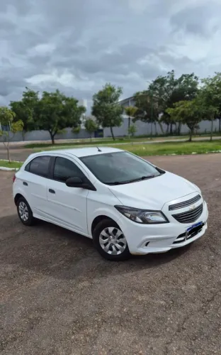 Chevrolet Onix JOY Hatch 1.0 8V Flex Mec. 4P 2019