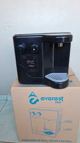 Purificador de água soft Everest Fit preto inox 