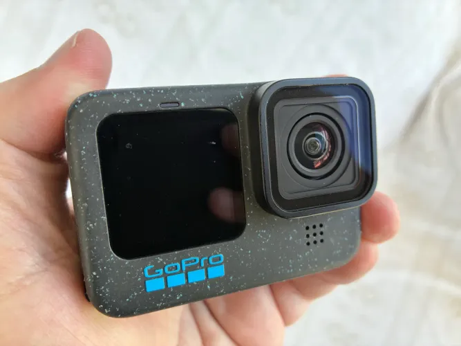 GoPro Hero 12 Black + bateria adicional
