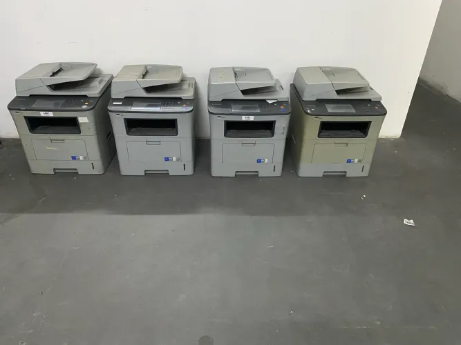 Impressora multifuncional a laser Samsung