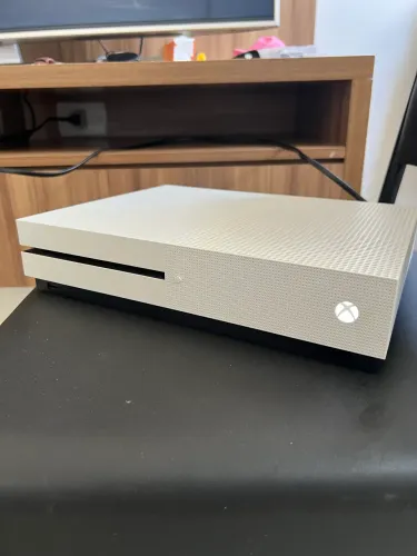 Xbox One S 1TB - LEIA O ANÚNCIO!