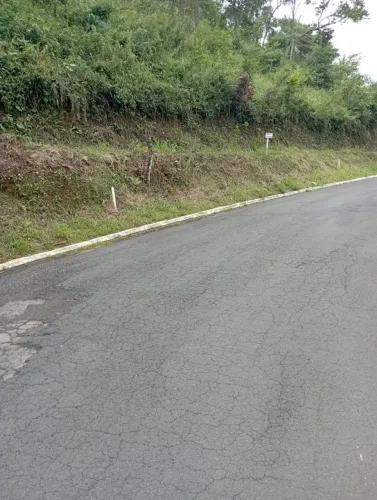 Terreno em condomínio de Lindóia
