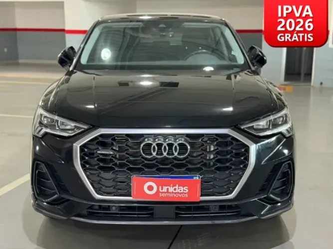 Audi Q3 SPB Perf. Black 2.0 TFSI Tipt. Quat. 2024