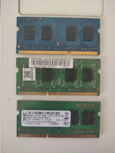 Memória DDR3 Notebook 2x2GB -1x4GB
