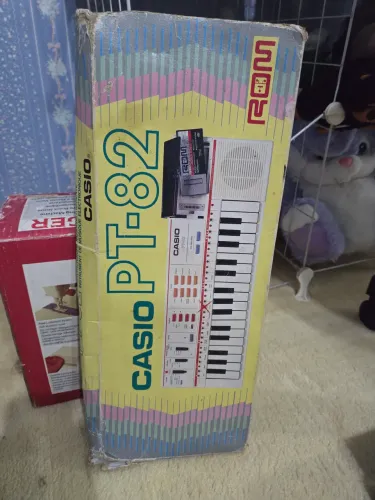 Piano orgão eletrônico Casio Pt82