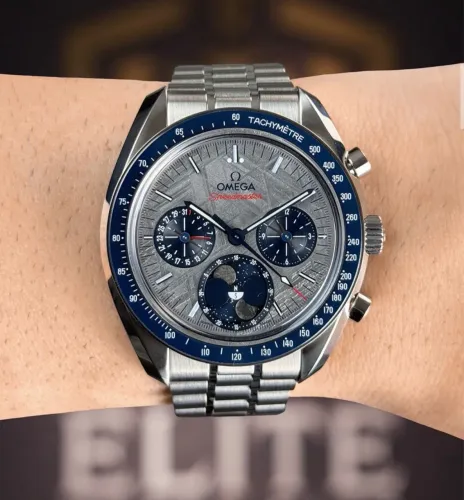 OMEGA SPEEDMASTER MOONPHASE METEORITO 