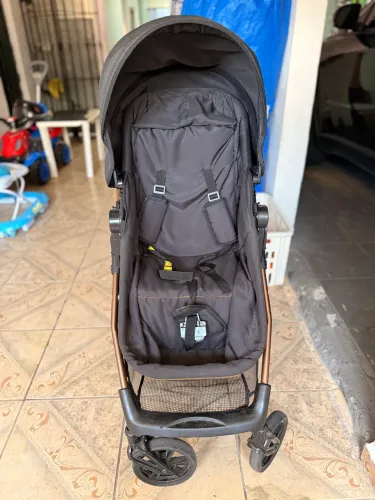 Carrinho de Bebê Galzerano