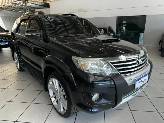 Toyota Hilux SW4 SRV D4-d 4X4 3.0 TDI Dies. AUT 2012