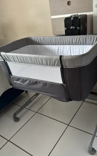 Berço unissex cosco