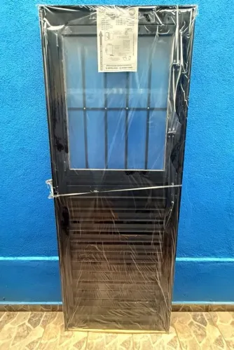 PORTA SOCIAL PRETA 2,10 x 0,80 - Modelos