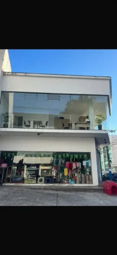 SOBRELOJA PARA LOCAÇÃO NA AVENIDA DO ESTADO- ESTRUTURA PARA CLÍNICA VETERINÁRIA ou outro