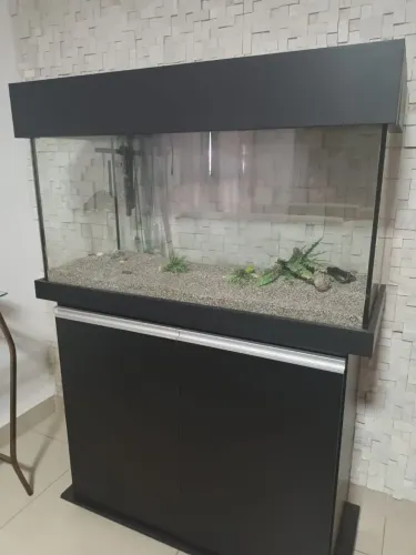Vende se Aquário