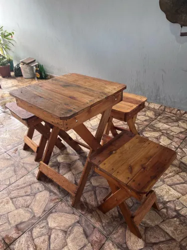 Kit mesa e cadeira