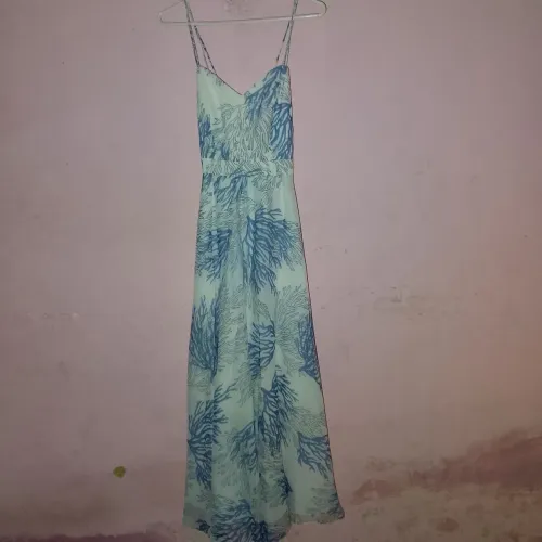 Vestido em ótimo estado de conservação veste 3838 