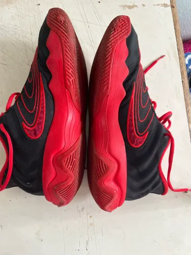 Nike Giannis Immortality 4 