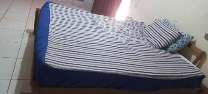 Cama tamanho Queen