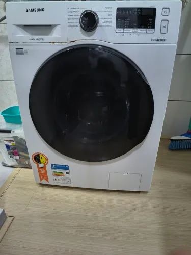 Máquina lave e seque