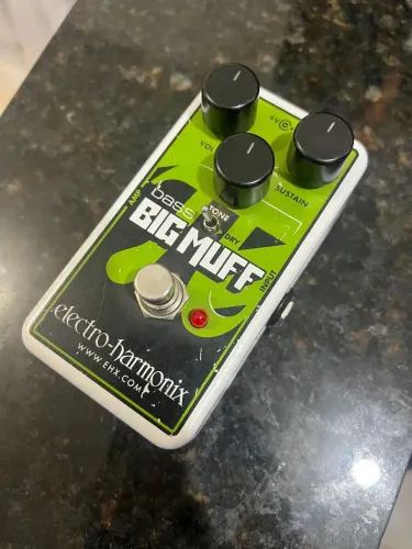 Pedal Nano Bass Big Muff | Electro-Harmonix