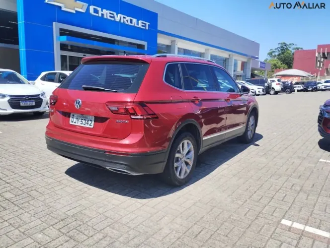 Volkswagen Tiguan Allspac Comf 250 TSI 1.4 Flex 2018