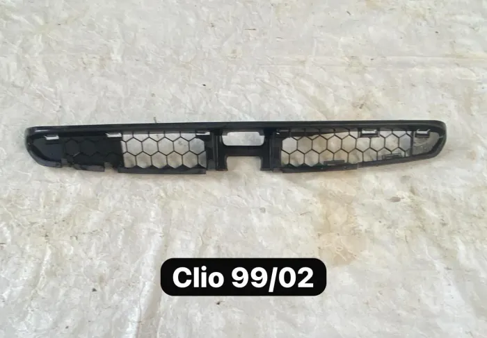 Grade Inferior Parachoque Clio 1999 2000 2001 2002