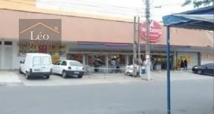 Prédio Inteiro no Novo Cavaleiros - Macaé