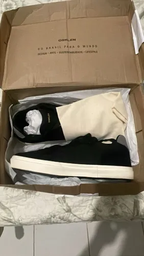 Vende-se tênis osklen original